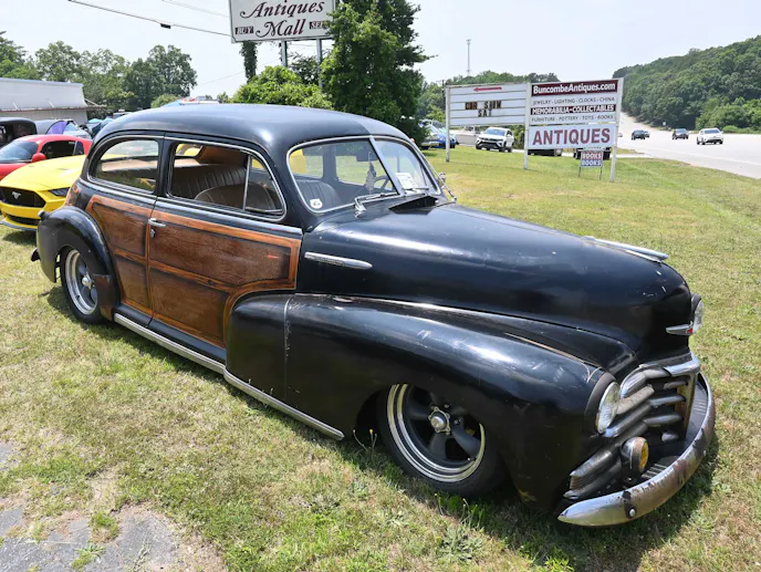 Chevy Fleetmaster at Buncombe Antique Mall