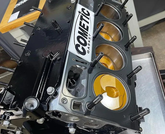 Cometic Gasket Engine