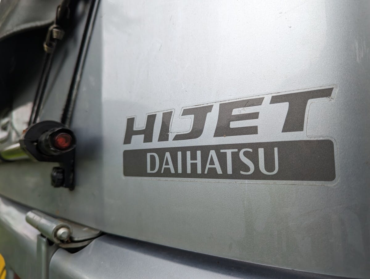 Daihatsu Hijet Cargo Decks Van Project Build