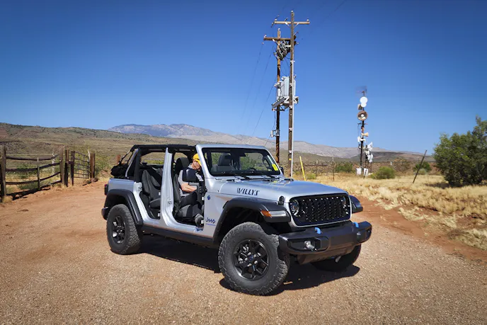 Jim Morrison, Willys 4xe, Mercedes Lilienthal