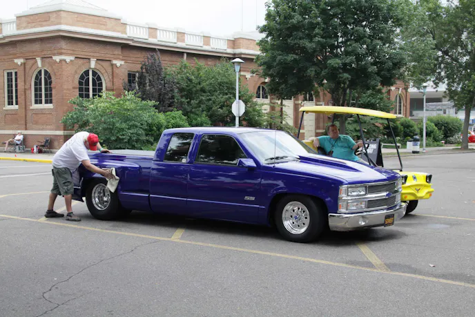 tubbed Chevy OBS truck