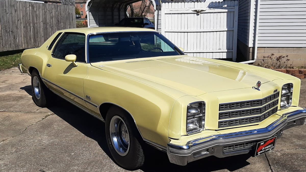 Earnie's 1977 yellow monte carlo