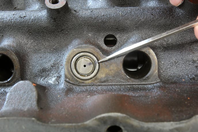 flat tappet lifter rotation