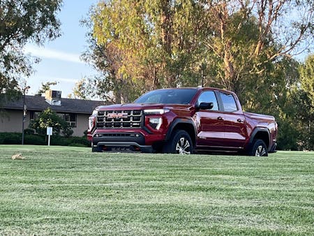 Dual Personality Unleashed: 2023 GMC Canyon AT4 Test Drive Dual Personality Unleashed: 2023 GMC Canyon AT4 Test Drive