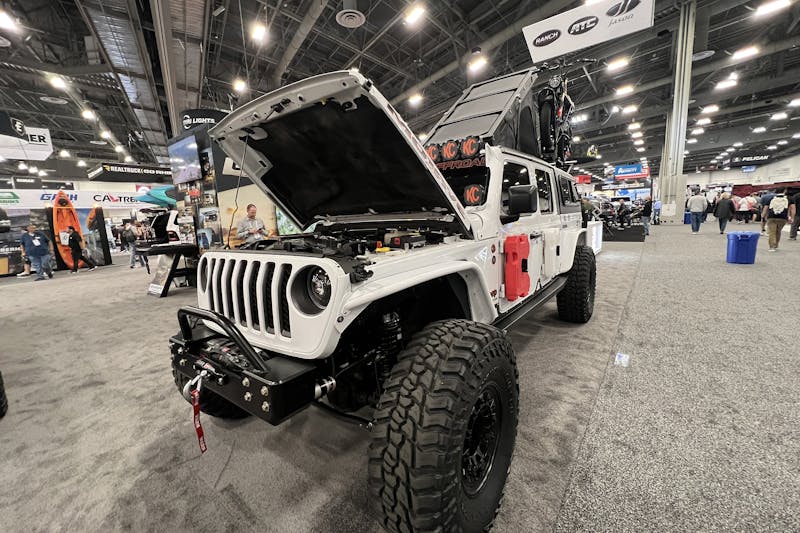 2023 SEMA Show: Rugged Venturous Truck Cap Designed For Adventure