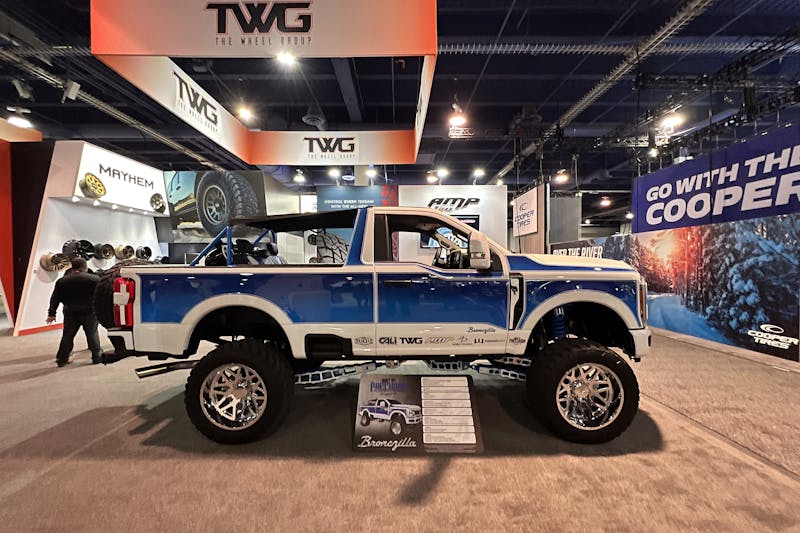 SEMA 2023: Forged Off-Road Race Wheels From Dirty Life Wheels