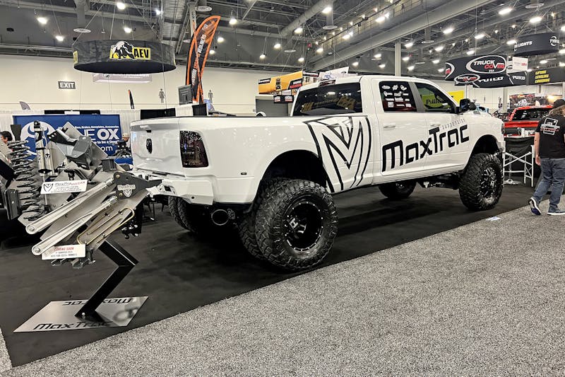 SEMA 2023: MaxTrac Suspension Launches Vulcan 2.0 Elite Shocks
