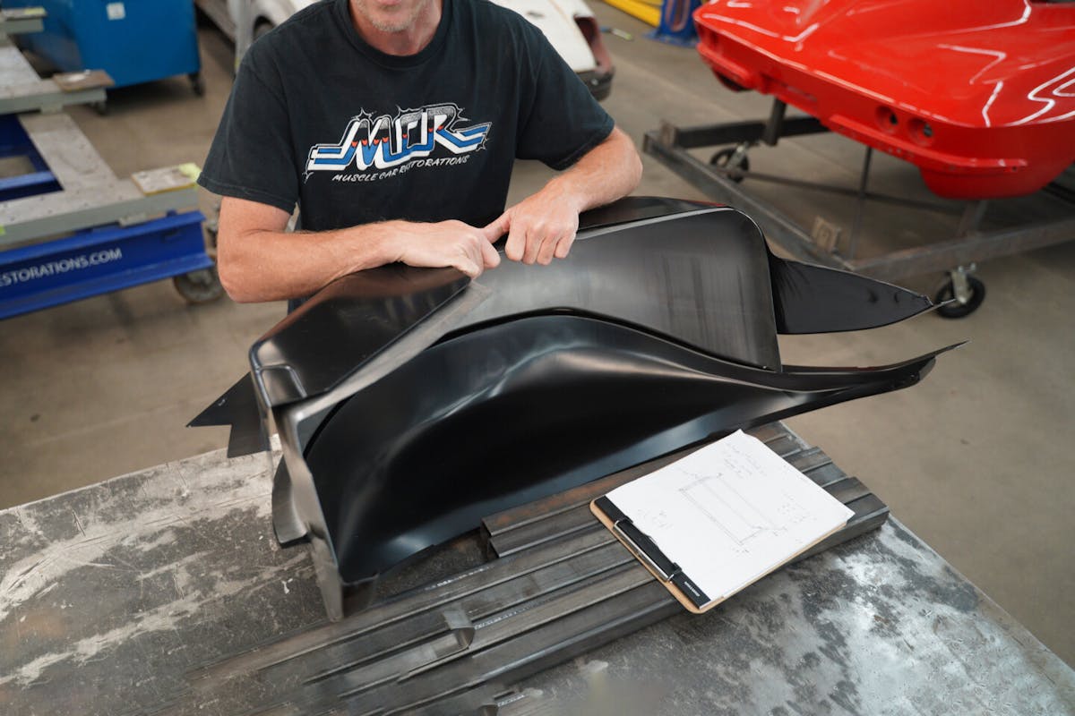 mini-tub compared to OEM-style wheelhouse