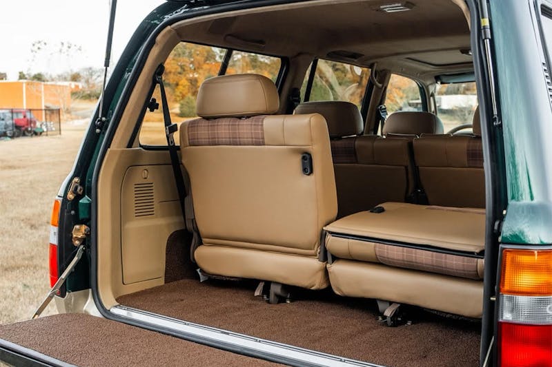 TLC4X4 Unites Nostalgia and Power With This 1997 FZJ80 Land Cruiser