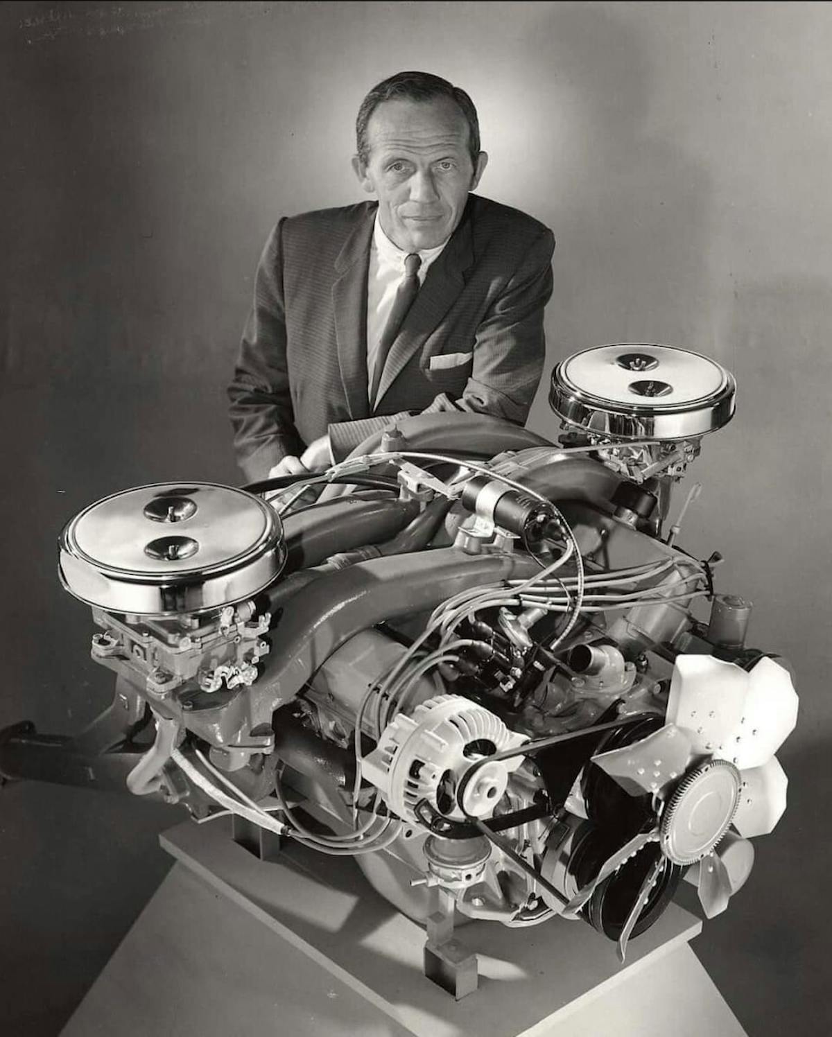 Chrysler Cross Ram Intake Manifiold