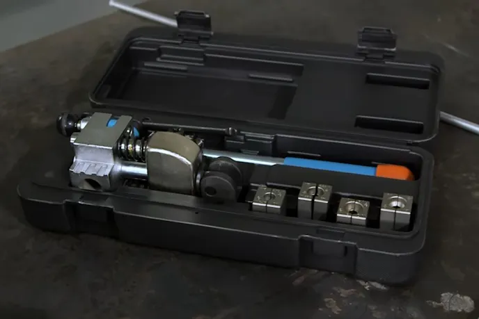 tubing flaring tool