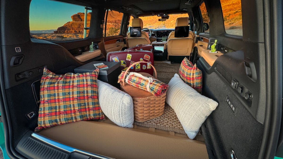 Jeep Vacationeer Concept