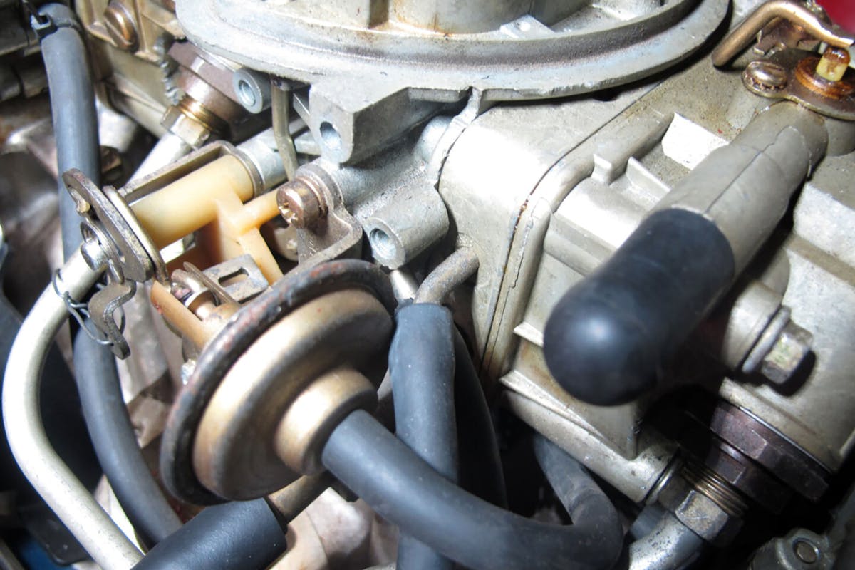 ported vacuum for distributor