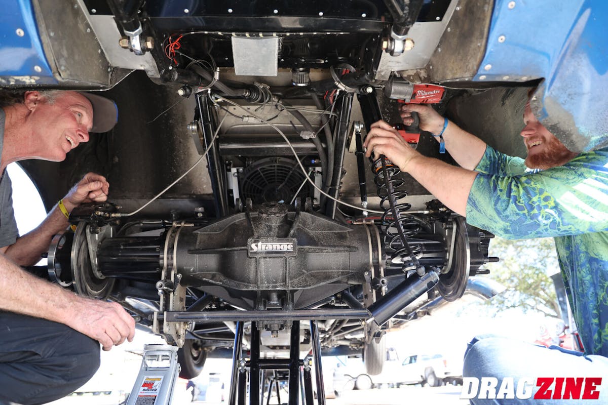 Porsche 928, strange engineering