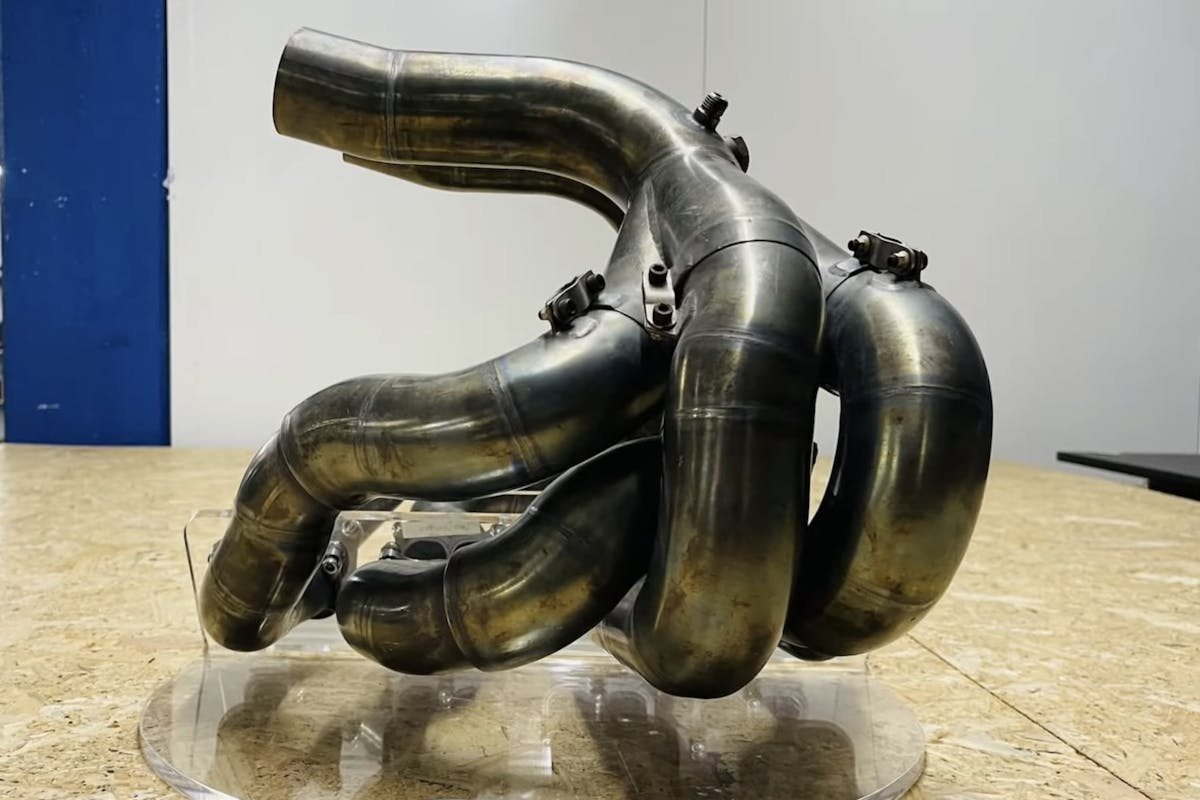 image of a stepped header