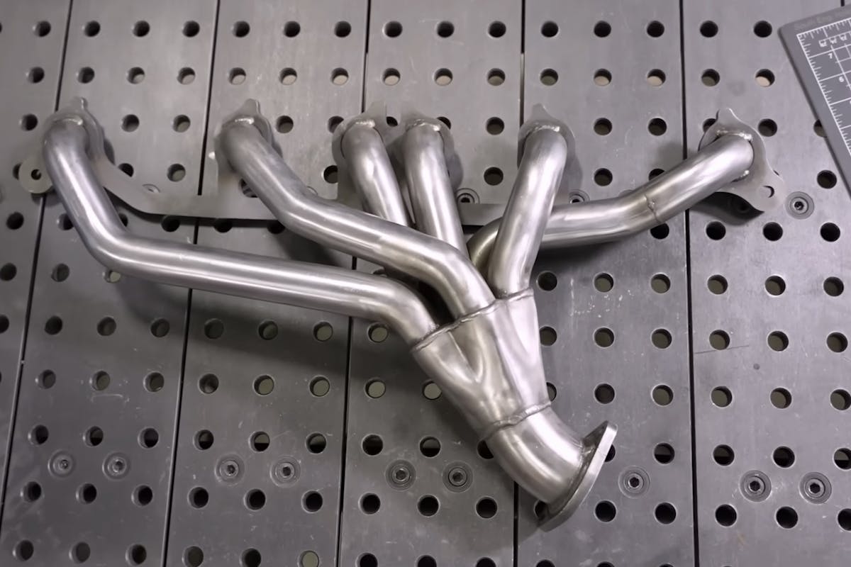 design that reduces exhaust back pressure