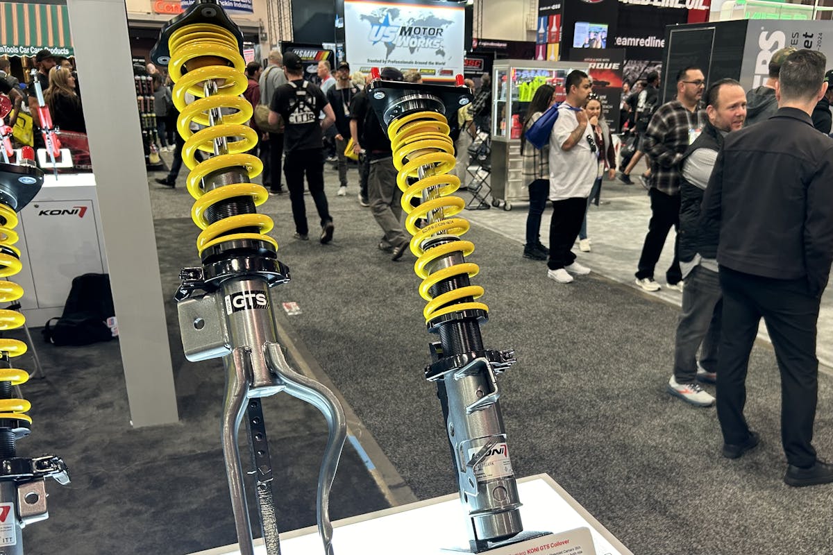 Coilover kit for Chevrolet Camaro side view 