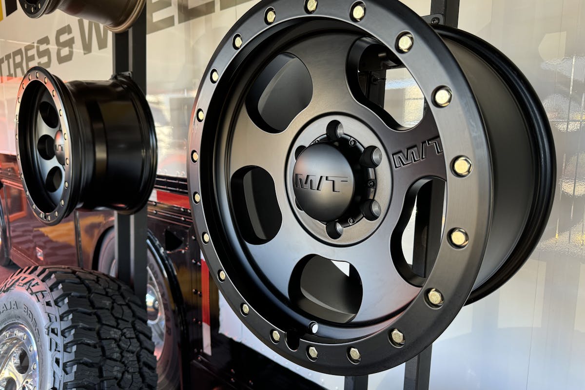 Mickey Thompson Canyon & Classic Off-Road Wheels