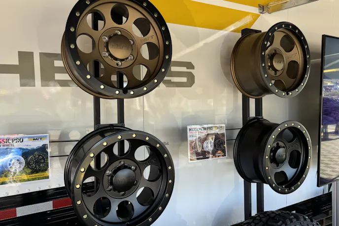Mickey Thompson Canyon & Classic Off-Road Wheels