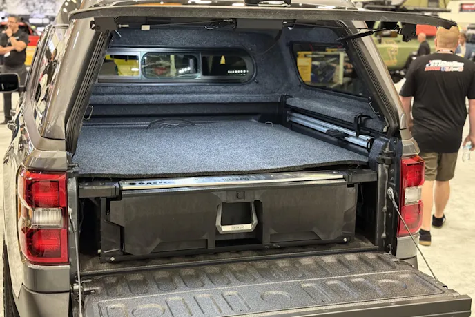 A.R.E. MX Series Truck Cap