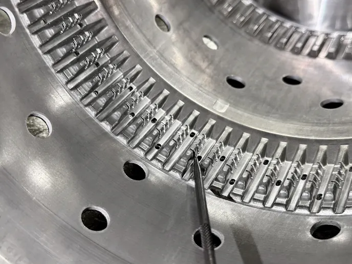 10R80 reaction shell