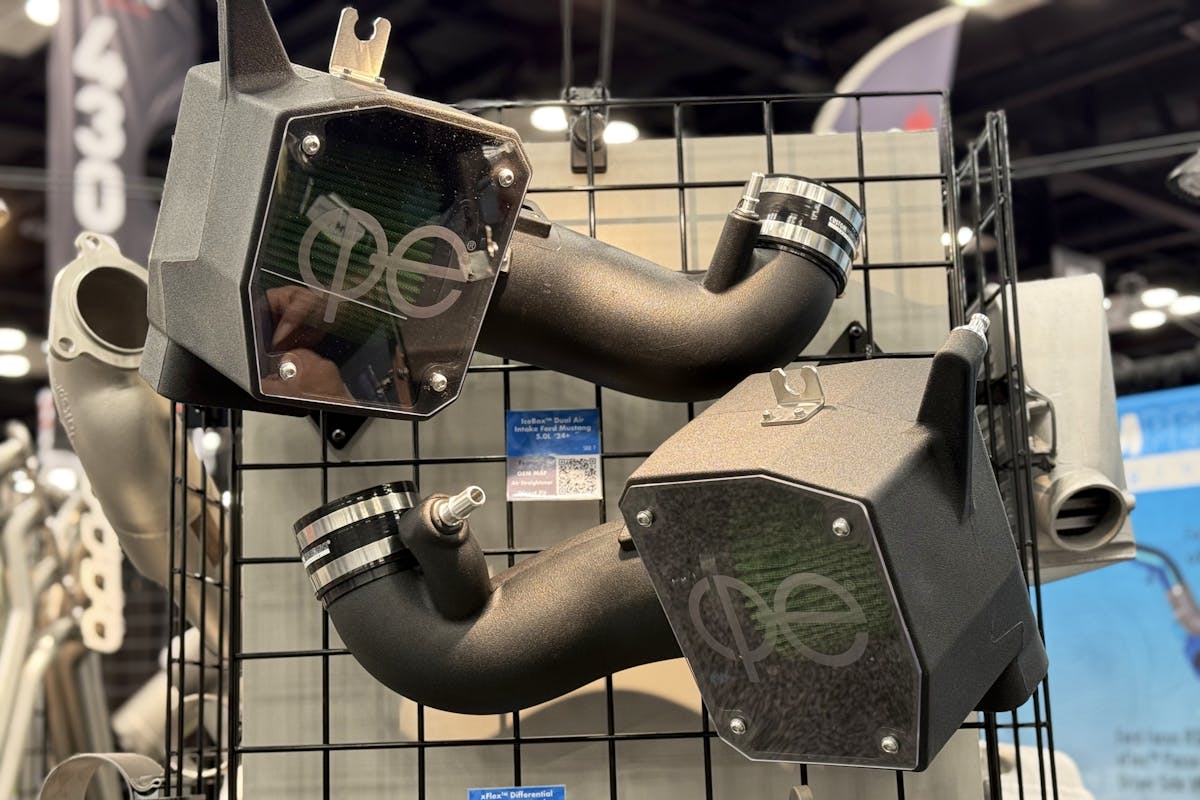 IceBox™ Dual Air Intake