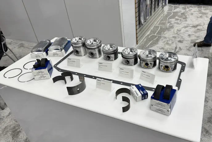 mahle f series bearings on table