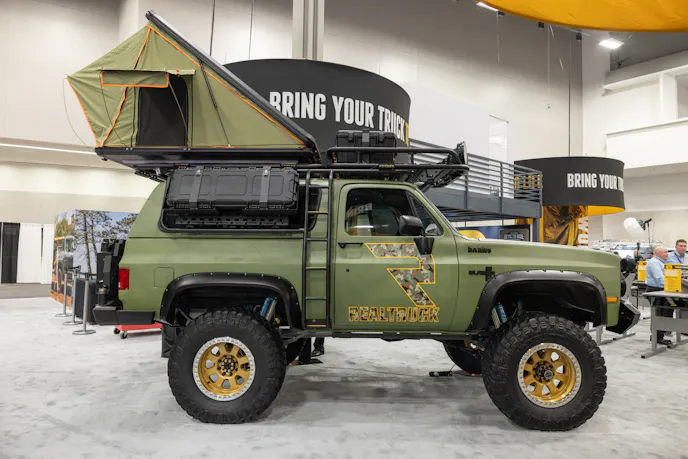 RealTruck 2024 Jeep Gladiator JT