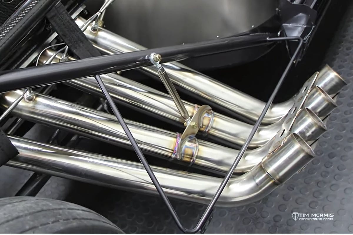 assembled zoomie header