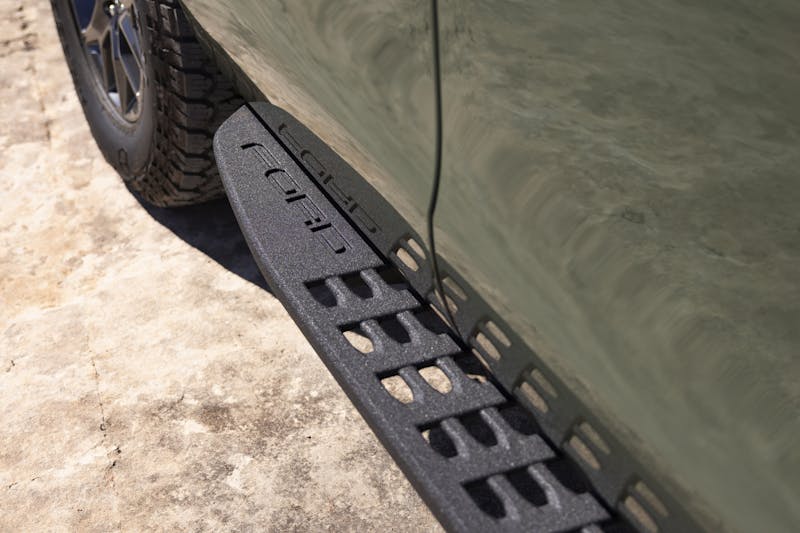 2025 Ford Expedition Tremor Side Steps