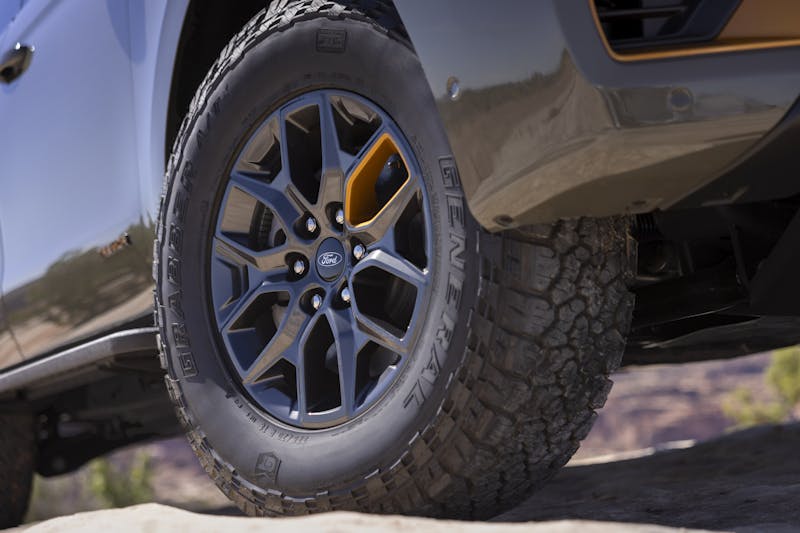 2025 Ford Expedition Tremor Tires