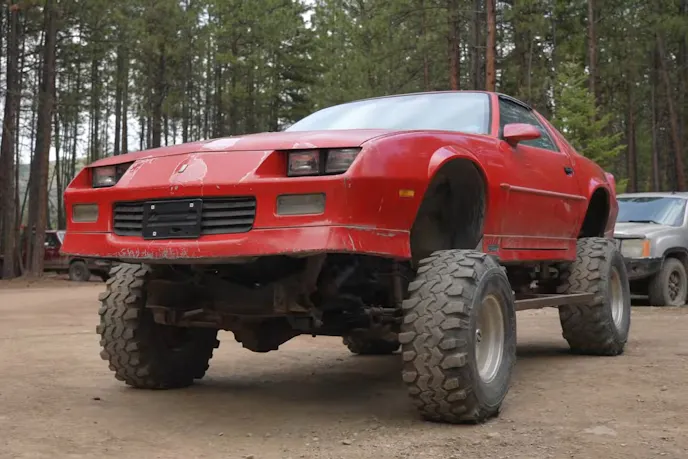 Front view of a 4x4 '80s Camaro Chevrolet