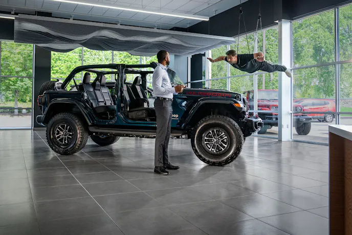 Tom Cruise and 2025 Jeep Wrangler 1