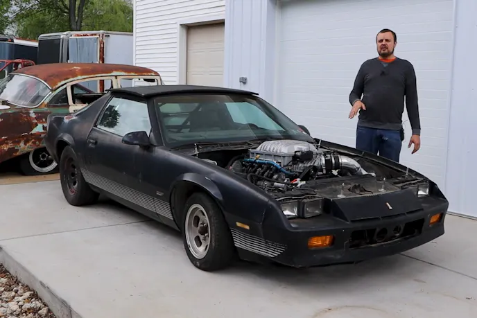 Dodge Hellcat Supercharger