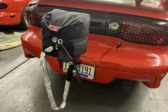 parachute for drag racing