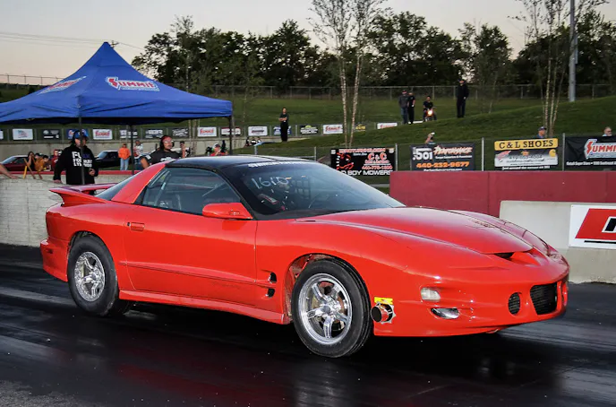 parachute for drag racing