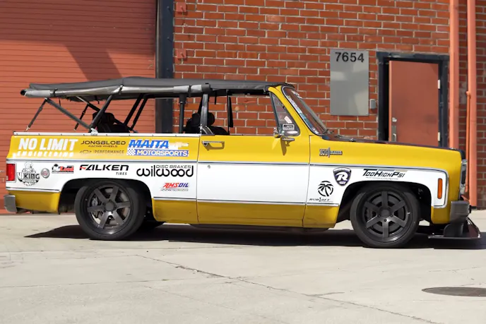 squarebody blazer side view