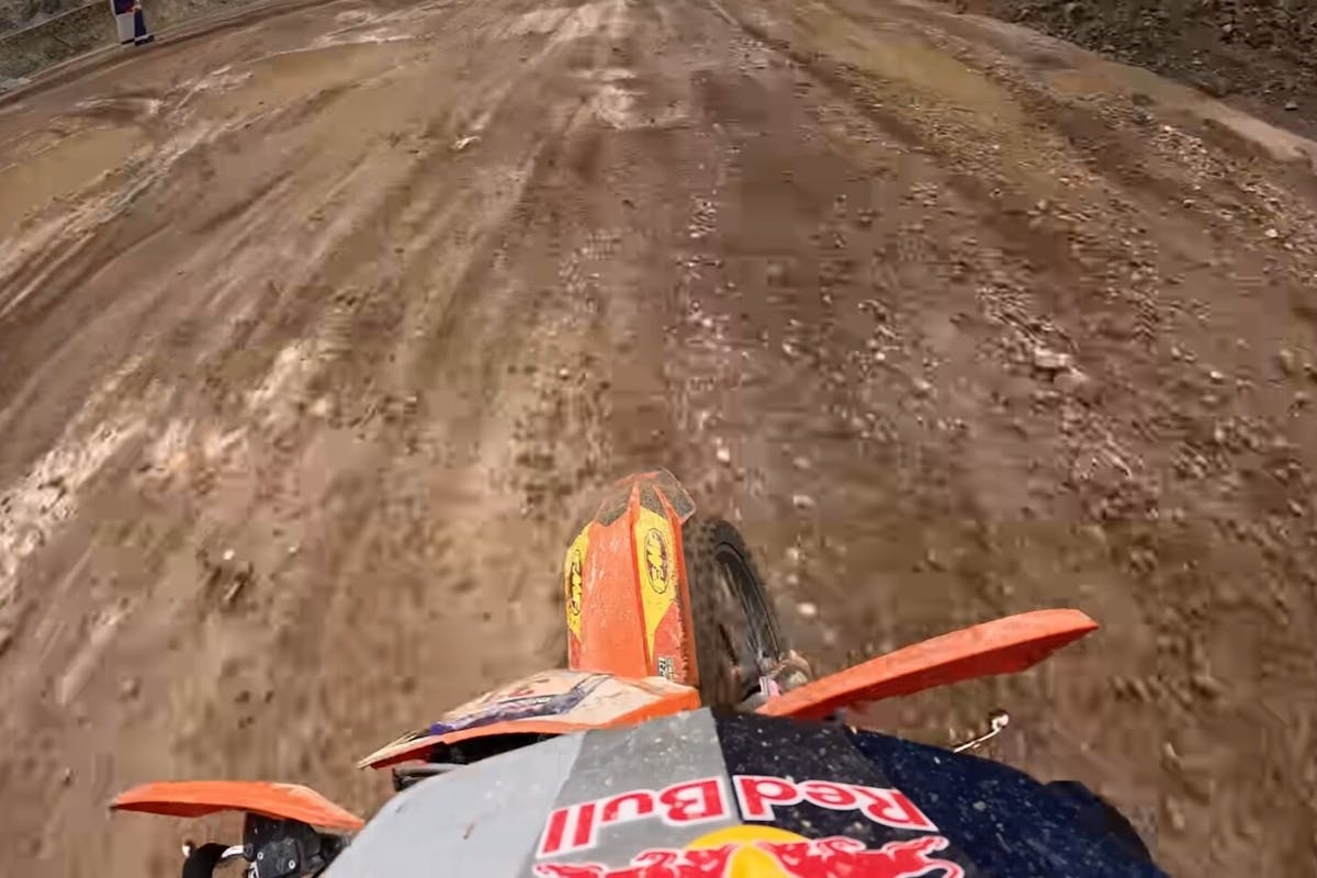 2-wheel vs 4-wheel 2