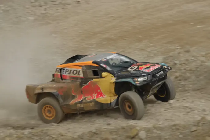 2-wheel vs 4-wheel 3