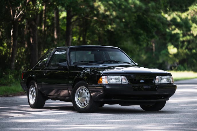 1990 Ford Mustang LX 5.0 Notchback 5-Speed