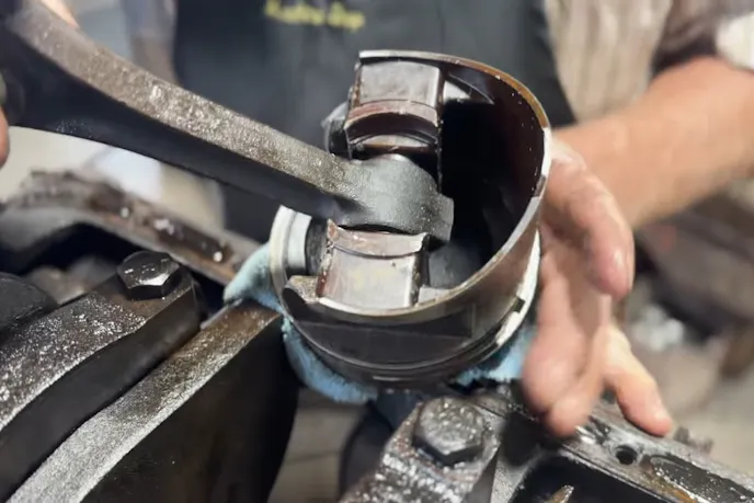 348 Chevrolet Busted Piston