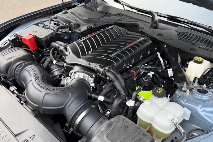 SUPERCHARGED MUSTANG ENGINE BAY