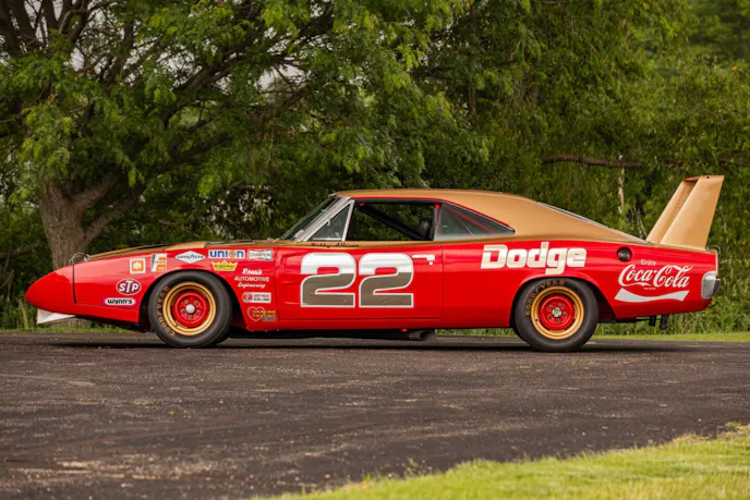 1969 Dodge Hemi Daytona NASCAR Side View