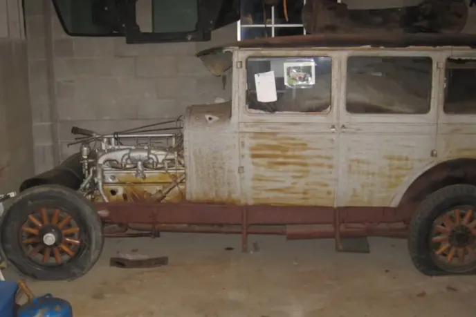 1928 Studebaker Commander