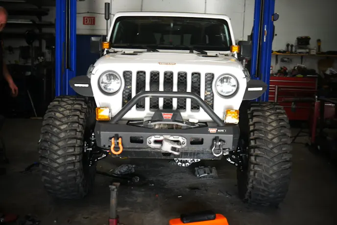 Jeep Gladiator with Dana Ultimate 60 axle