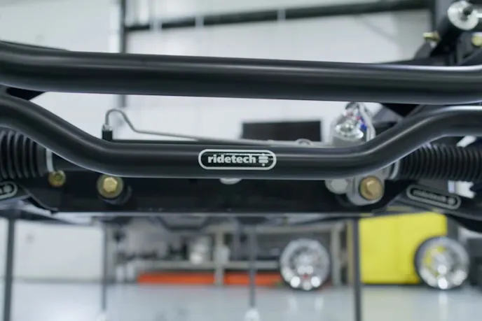 MOMENTUM Chassis Series (2)