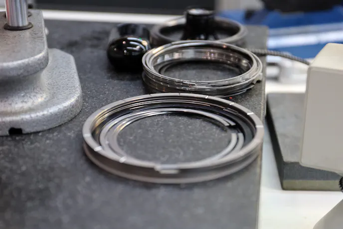 Total Seal gas-ported piston rings