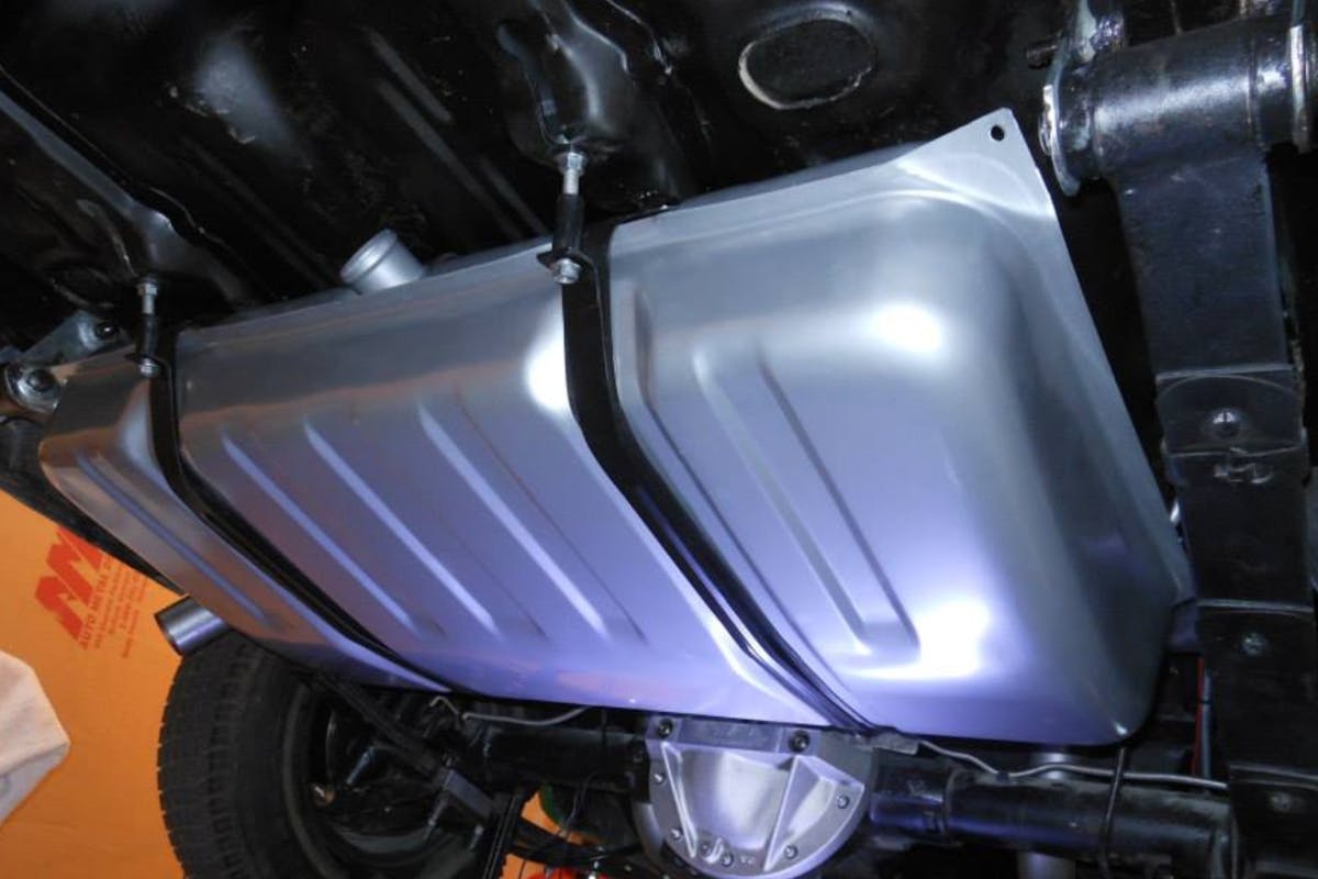 Camaro fuel tank