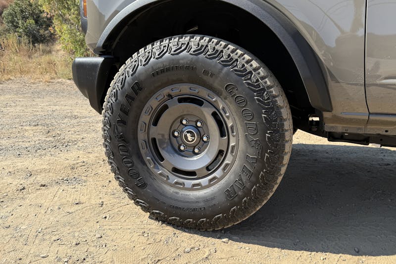 2025 Ford Bronco Base Sasquatch Review (24)