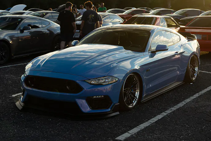 S650 Mustang in Grabber Blue at show